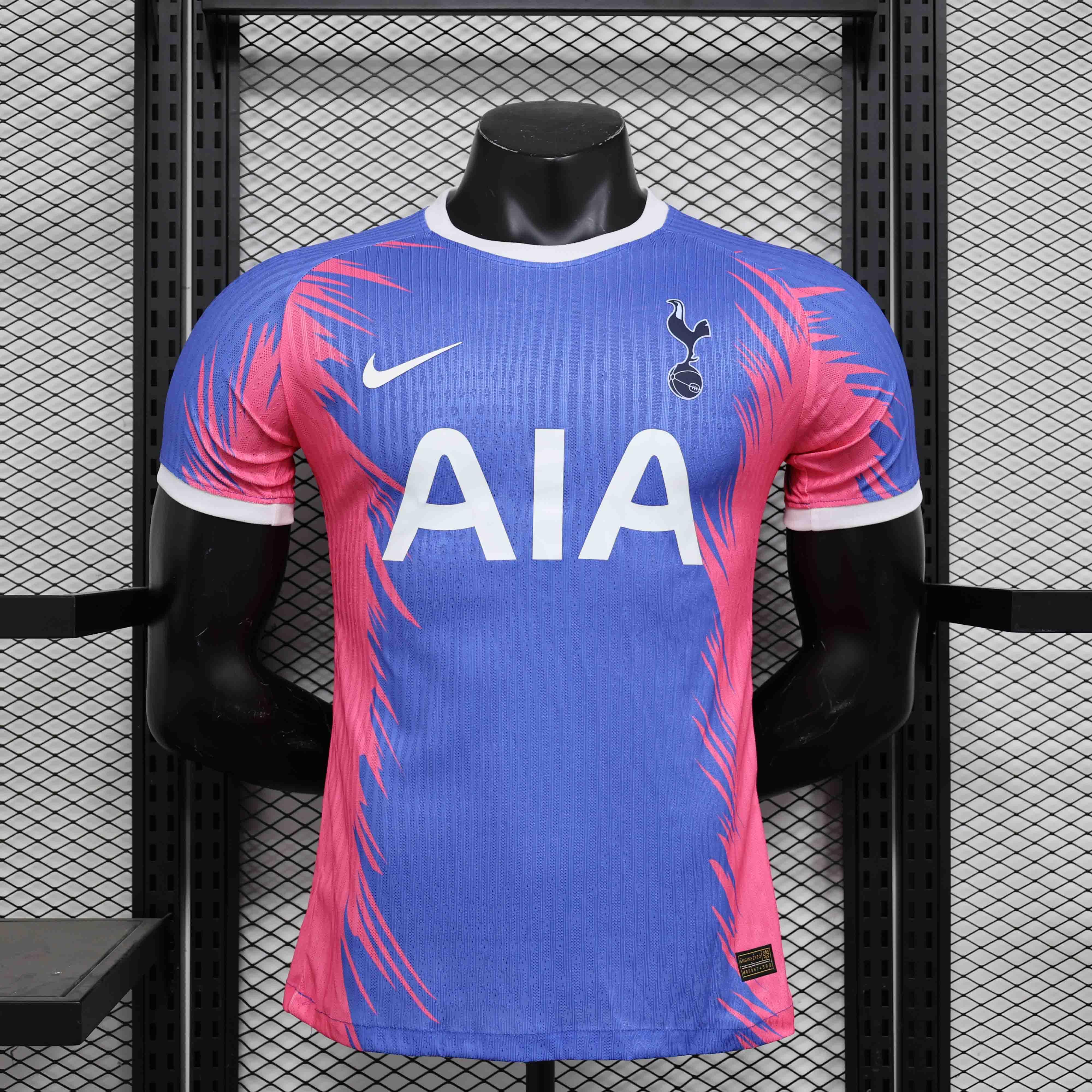 Maillot Tottenham concept 2024-25