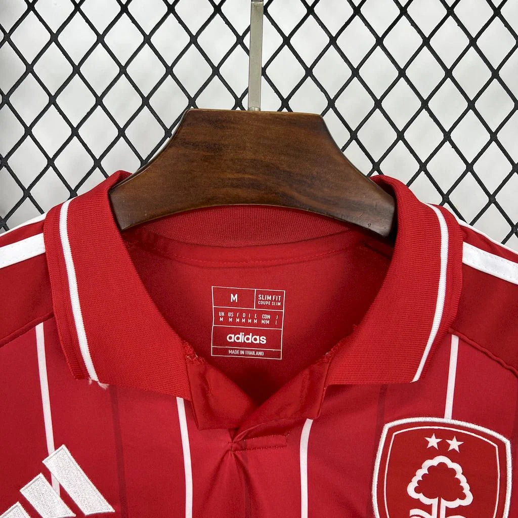 Maillot Nottingham Forest 2025-26